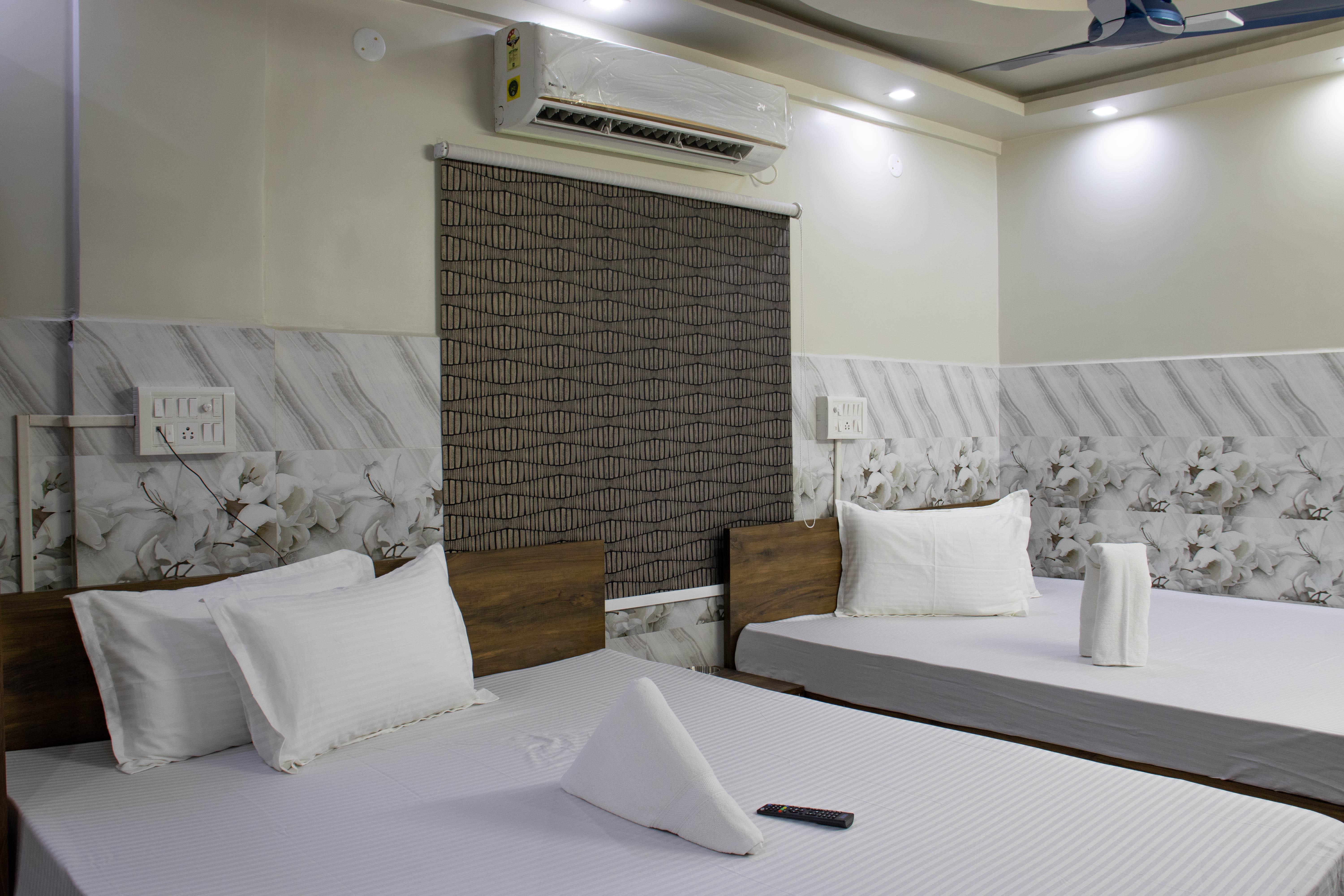 Family Hotel in Kolkata